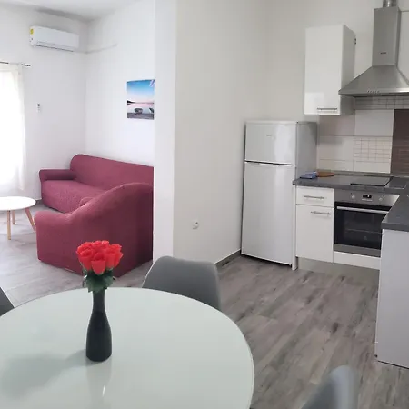 Apartman Elle With Free Private Parking