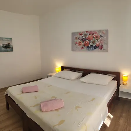 Appartement Apartman Elle With Free Private Parking *